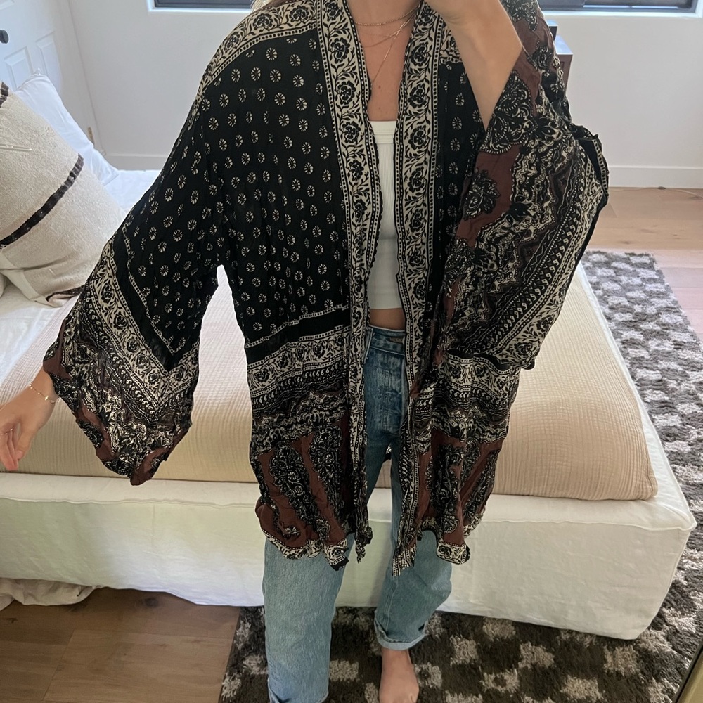 Novella Royale Free Size Kimono